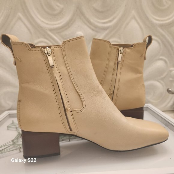 Franco Sarto" Waxton" Leather Boots. NWT. No box. Size 9 - Picture 3 of 10